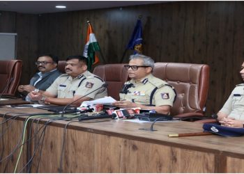 ಜಾತ್ರೆ, ದೇವರ ಉತ್ಸವ, ಶುಭ ಸಮಾರಂಭಗಳಿಗೆ ಬರುವ ವಯಸ್ಸಾದ ವೃದ್ಧರ ಚಿನ್ನಾಭರಣ ಕಳವು ಮಾಡಿದ್ದ ಇಬ್ಬರು ವಶ.