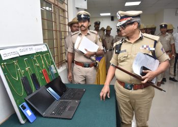 ಮನೆಗಳಲ್ಲಿ ಕಳ್ಳತನ ಮಾಡುತ್ತಿದ್ದ ಇಬ್ಬರು ವ್ಯಕ್ತಿಗಳ ಬಂಧನ.