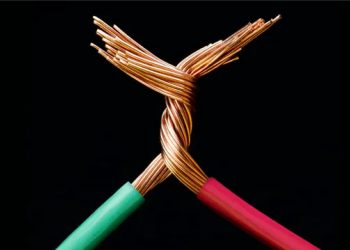 ಪ್ರತಿಷ್ಠಿತ ಕಂಪನಿಗಳ Electric Copper Wire ಗಳನ್ನು ನಕಲು ಮಾಡಿ ಮಾರಾಟ ಮಾಡುತ್ತಿದ್ದ ಅಂಗಡಿ ಮೇಲೆ ಸಿಸಿಬಿ ದಾಳಿ, 7 6.20 ಲಕ್ಷ ಮೌಲ್ಯದ ನಕಲಿ ಕಾಪರ್ ವೈರ್ ವಶ