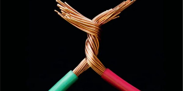 ಪ್ರತಿಷ್ಠಿತ ಕಂಪನಿಗಳ Electric Copper Wire ಗಳನ್ನು ನಕಲು ಮಾಡಿ ಮಾರಾಟ ಮಾಡುತ್ತಿದ್ದ ಅಂಗಡಿ ಮೇಲೆ ಸಿಸಿಬಿ ದಾಳಿ, 7 6.20 ಲಕ್ಷ ಮೌಲ್ಯದ ನಕಲಿ ಕಾಪರ್ ವೈರ್ ವಶ