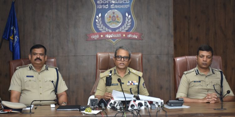 ಕಾನೂನು ಸಂಘರ್ಷಕ್ಕೊಳಗಾದ ಬಾಲಕರಿಂದ ದರೋಡೆ.