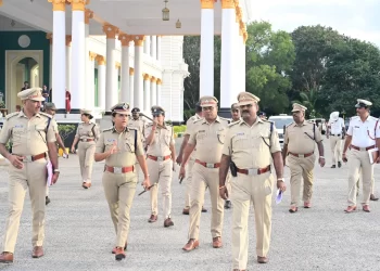 ಮೈಸೂರು ಆಯುಕ್ತರು ಲಲಿತಾ ಮಹಲ್‌ ಪರಿಶೀಲನೆ ನಡೆಸಿದರು
