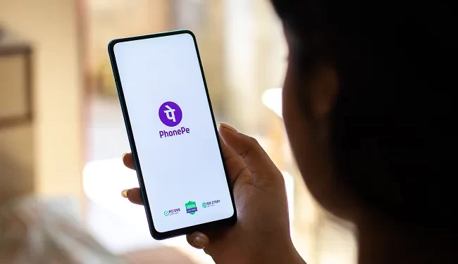 ಲೋಕಾಯುಕ್ತ ಪೊಲೀಸರು ಲಂಚ ಕೇಳಲು ಕಂದಾಯ ಅಧಿಕಾರಿಗಳನ್ನು ಬುಕ್ ಮಾಡುತ್ತಾರೆ