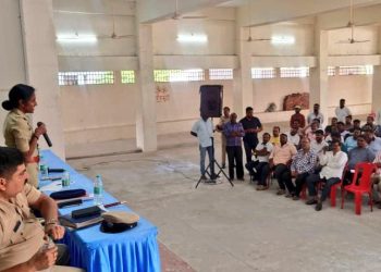 ಹಾಸನ ಜಿಲ್ಲಾ ಪೊಲೀಸರು ಶಾಂತಿ ಸಭೆ ನಡೆಸಿದರು