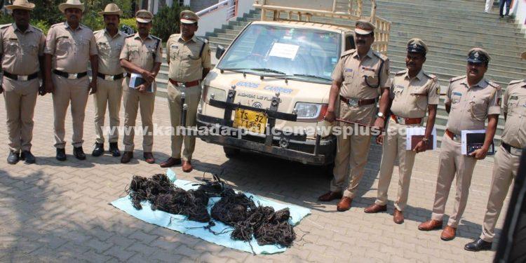 ಕಲಬುರ್ಗಿ ಎಸ್ಪಿ ಅಂತರರಾಜ್ಯ ಕಳ್ಳರನ್ನು ಬಂಧಿಸಿದ್ದಾರೆ