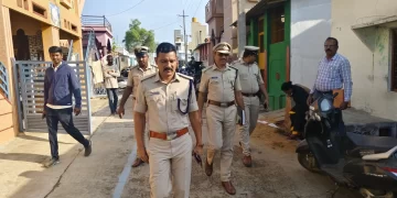 ಕೊಲೆ ತನಿಖೆಯ ಮೇಲ್ವಿಚಾರಣೆಗಾಗಿ ಎಸ್ಪಿ ಬೆಳಗಲ ಗ್ರಾಮಕ್ಕೆ ಭೇಟಿ ನೀಡಿದರು