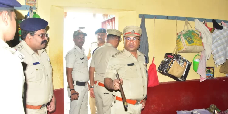 ಮೈಸೂರು ಪೊಲೀಸ್ ಕೇಂದ್ರ ಕಚೇರಿಯಲ್ಲಿ ಆಡಳಿತ ತರಬೇತಿ ಕಾರ್ಯಕ್ರಮವನ್ನು ಪ್ರಾರಂಭಿಸಲಾಯಿತು