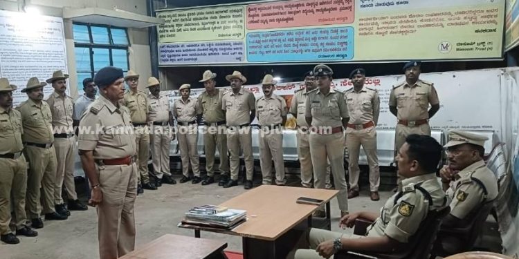 ಮಂಡ್ಯ ಎಸ್ಪಿ ಶ್ರೀರಂಗಪಟ್ಟಣ ಗ್ರಾಮೀಣ ಪೊಲೀಸ್ ಠಾಣೆಯನ್ನು ಪರಿಶೀಲಿಸಿದರು