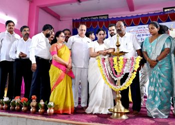 ₹2.80 ಕೋಟಿ ಮೌಲ್ಯದ ರಸ್ತೆ ಕಾಮಗಾರಿಗೆ ಸಚಿವೆ ಲಕ್ಷ್ಮಿ ಆರ್. ಹೆಬ್ಬಾಳ್ಕರ್ ಗುದ್ದಲಿ ಪೂಜೆ