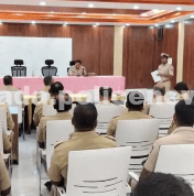 ಕೋಲಾರ ಪೊಲೀಸರಲ್ಲಿ ಮಾಸಿಕ ಬ್ರೀಫಿಂಗ್ ಸಭೆ