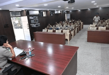 ಮಂಡ್ಯದಲ್ಲಿ ಜಿಲ್ಲಾ ಗುಪ್ತಚರ ಸಿಬ್ಬಂದಿ ಸಭೆ