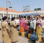 ಚಾಮುಂಡಿ ಪಡೆಗಳಿಂದ ಸಾರ್ವಜನಿಕರಿಗೆ ಜಾಗೃತಿ