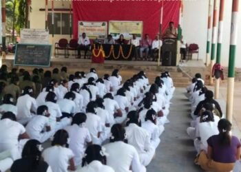 ಕೊಳ್ಳೇಗಾಲದಲ್ಲಿ ರಸ್ತೆ ಸುರಕ್ಷತಾ ಜಾಗೃತಿ ಕಾರ್ಯಕ್ರಮ