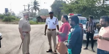 ರಸ್ತೆ ಅಪಘಾತ ಸ್ಥಳ ಪರಿಶೀಲನೆಗೆ ಪೊಲೀಸ್ ಭೇಟಿ