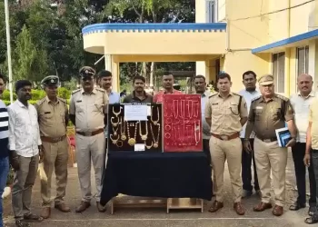 ಕಳ್ಳತನ ಆರೋಪಿ ಬಂಧನ, ಚಿನ್ನ ವಶ