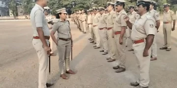 ಎಸ್‌ಪಿ ಉಮಾ ಪ್ರಶಾಂತ್ ಪರೇಡ್ ಪರಿಶೀಲನೆ