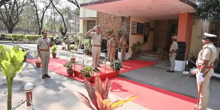 ಶಿವಮೊಗ್ಗ ಜಿಲ್ಲಾ ಪೊಲೀಸ್ ಕಚೇರಿಗೆ ಡಿಜಿಪಿ ಭೇಟಿ