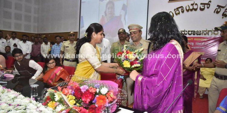 ನಿರ್ಗಮಿತ ಜಿಲ್ಲಾಧಿಕಾರಿಗೆ ಬೀಳ್ಕೊಡುಗೆ, ನೂತನ ಜಿಲ್ಲಾಧಿಕಾರಿಗೆ ಸ್ವಾಗತ ಮತ್ತು ಸನ್ಮಾನ