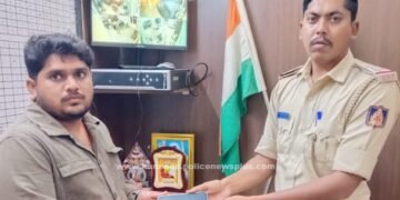 ಕಳೆದು ಹೋದ ಮೊಬೈಲ್ ವಾಪಸ್ ನೀಡಿದ ಚಿಕ್ಕಬಳ್ಳಾಪುರ ಪೊಲೀಸರು