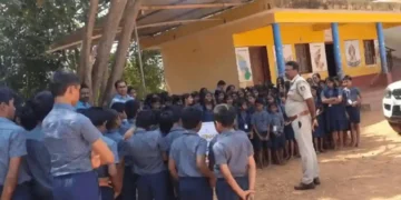 ಪೊಲೀಸರಿಂದ ಸುರಕ್ಷತಾ ಜಾಗೃತಿ ಕಾರ್ಯಕ್ರಮ