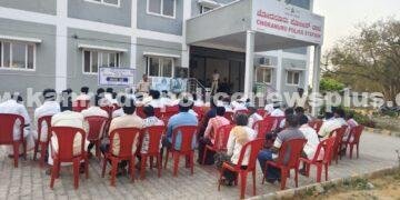 ಪೊಲೀಸರು ಹಬ್ಬದ ಶಾಂತಿ ಸಭೆ ನಡೆಸಿದರು