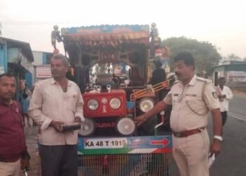 ಟ್ರ್ಯಾಕ್ಟರ್ ಸೌಂಡ್ ಸಿಸ್ಟಮ್‌ಗಳ ವಿರುದ್ಧ ಕ್ರಮ