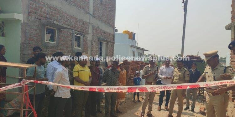 ಪ್ರಕರಣದ ದೃಶ್ಯವನ್ನು ಪೊಲೀಸರು ಪರಿಶೀಲಿಸುತ್ತಾರೆ, ಮಾರ್ಗದರ್ಶಿ ತನಿಖೆ