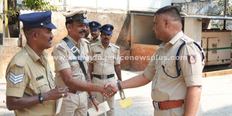 ಡಿಎಆರ್ ಬ್ಯಾಂಡ್ ತಂಡಕ್ಕೆ ಸನ್ಮಾನ