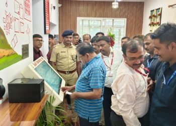 ಗೃಹ ಸಚಿವರು ಹೊಸ ಅಂಚೆ ಕಚೇರಿಯನ್ನು ಉದ್ಘಾಟಿಸಿದರು