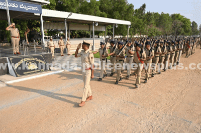 ಶಿಸ್ತಿನ ಮೆರವಣಿಗೆಯು ಸಾರ್ವಜನಿಕ ಸ್ನೇಹಿ ಪೊಲೀಸ್ ವ್ಯವಸ್ಥೆಯನ್ನು ಉತ್ತೇಜಿಸುತ್ತದೆ