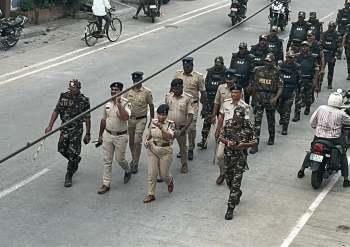 ಬಕ್ರೀದ್ ಭದ್ರತಾ ಮೆರವಣಿಗೆ ನಡೆಸಿದ ಪೊಲೀಸರು