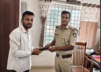 ಕಳೆದುಹೋದ ಮೊಬೈಲ್‌ಗಳನ್ನು ಮರಳಿ ಪಡೆಯಲಾಗಿದೆ, ತಕ್ಷಣ ಹಿಂತಿರುಗಿಸಲಾಗಿದೆ