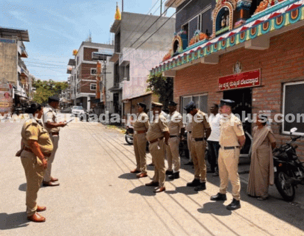 ಸಾಪ್ತಾಹಿಕ ಬ್ರೀಫಿಂಗ್ ಪೊಲೀಸರ ಗೋಚರತೆಯನ್ನು ಹೆಚ್ಚಿಸುತ್ತದೆ