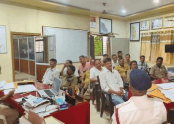 ಶಾಲಾ ಸಾರಿಗೆ ಚಾಲಕರಿಗೆ ಪೊಲೀಸರು ಶಿಕ್ಷಣ