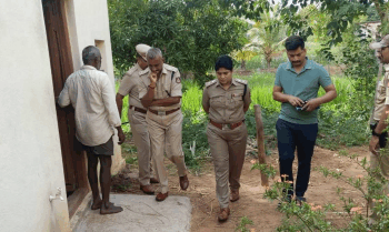 ಅಪರಾಧ ಸ್ಥಳ ಪರಿಶೀಲನೆ ನಡೆಸಿದ ಎಸ್ಪಿ, ತನಿಖೆಗೆ ಮಾರ್ಗದರ್ಶನ ನೀಡಿದರು