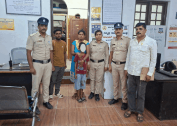 ಕಾಣೆಯಾದ ಮಗುವನ್ನು ಕುಟುಂಬದೊಂದಿಗೆ ಪೊಲೀಸರು ಮತ್ತೆ ಒಂದುಗೂಡಿಸಿದರು