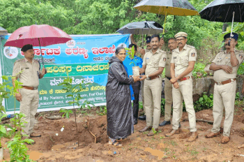 ಶಿರ್ವ ಪೊಲೀಸರು ಪರಿಸರ ದಿನಾಚರಣೆ ಆಚರಿಸಿದರು