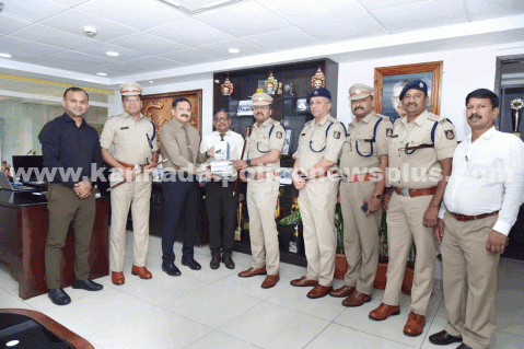 ಪೊಲೀಸ್ ಸಿಬ್ಬಂದಿಯ ಆರೋಗ್ಯಕ್ಕಾಗಿ ಮಣಿಪಾಲ್ ಗ್ರೂಪ್ 45 ಆರೋಗ್ಯ ಕಿಟ್ಗಳನ್ನು ಹಸ್ತಾಂತರಿಸಿದೆ
