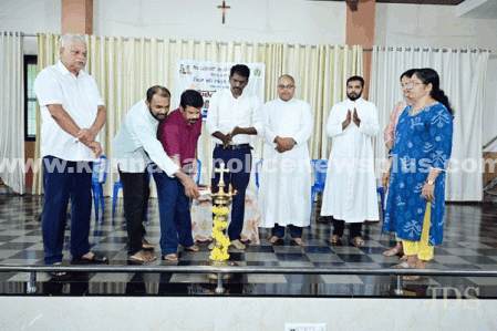 ಶಿರ್ವ : ಶಂಕರಪುರ ಚರ್ಚಿನ ಸಭಾಂಗಣದಲ್ಲಿ ಶಿರ್ವ ಪೋಲೀಸ್ ವತಿಯಿಂದ ಕಾನೂನು ಮಾಹಿತಿ ಕಾರ್ಯಕ್ರಮ