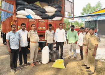 ಕಲಬುರಗಿಯಲ್ಲಿ ಅಕ್ರಮವಾಗಿ ಸಾಗಿಸುತ್ತಿದ್ದ ಅಕ್ಕಿ ವಶ